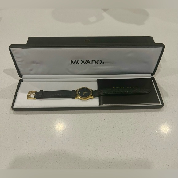 New In Box Vintage Movado Museum Watch Women 25mm Black Dial Gold Tone - Picture 3 of 12